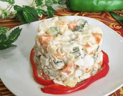 Салат Оливье с курицей фото
