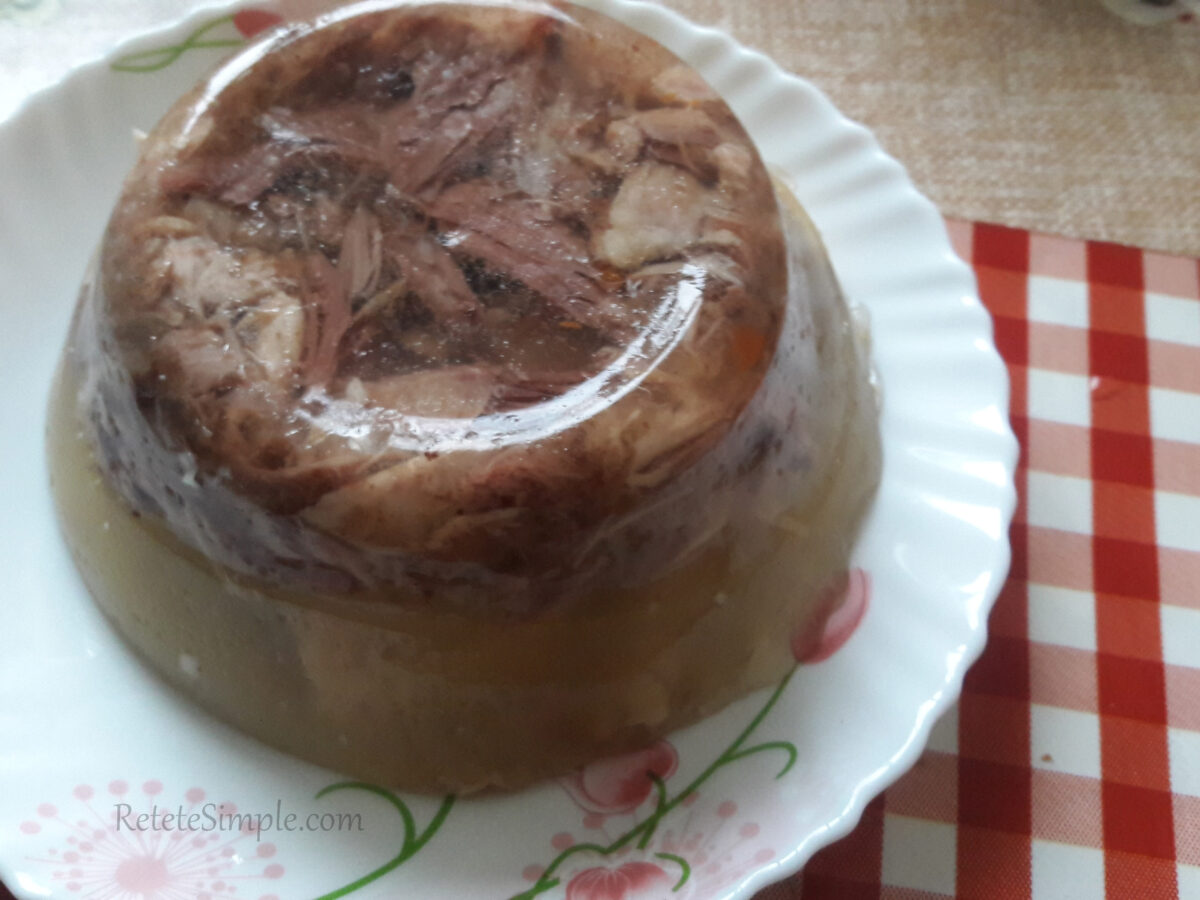 Холодец (Студень) из свинины и курицы фото